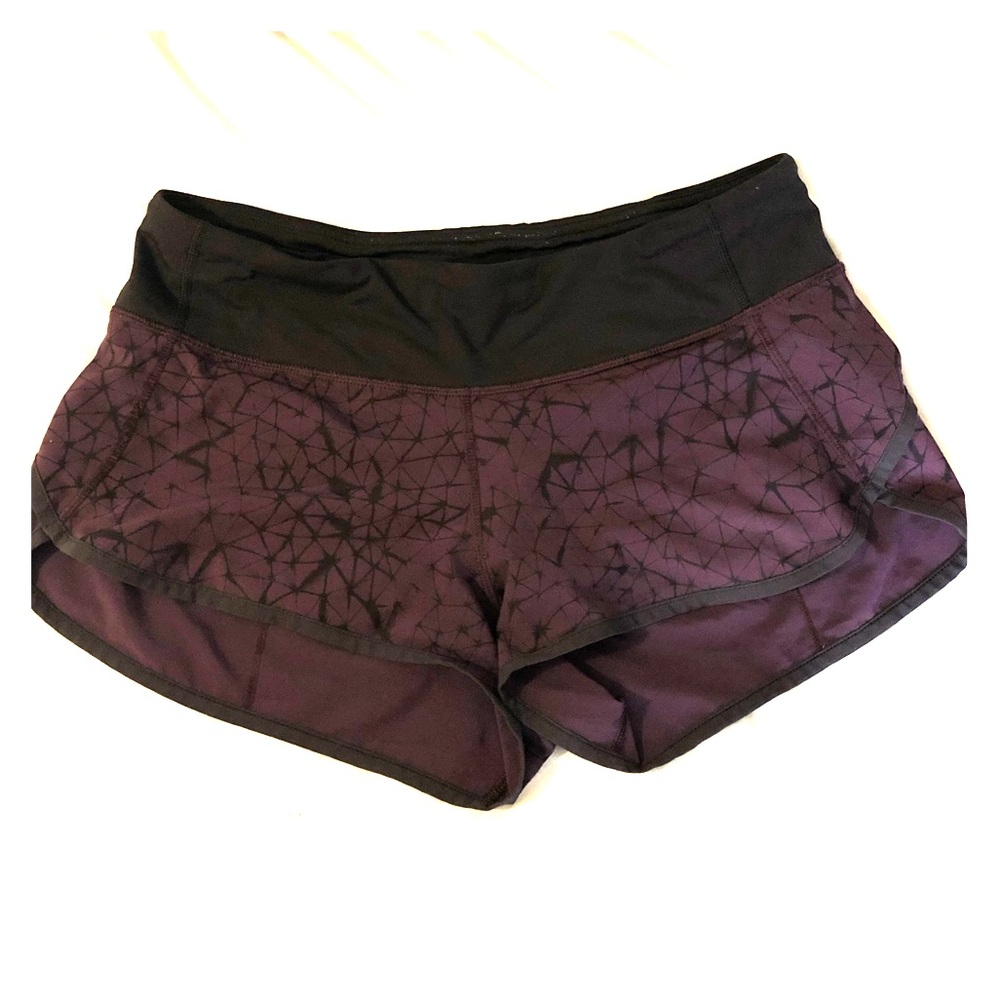 RARE Lululemon Speed Short Size 6